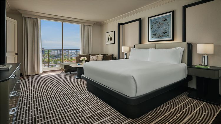 Pendry Newport Beach Room