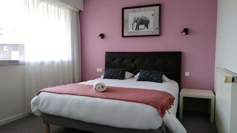<b>Astoria Hotel Room</b>. Images powered by <a href="https://iceportal.shijigroup.com/" title="IcePortal" target="_blank">IcePortal</a>.