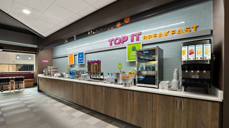 Tru by Hilton Santee Restaurant