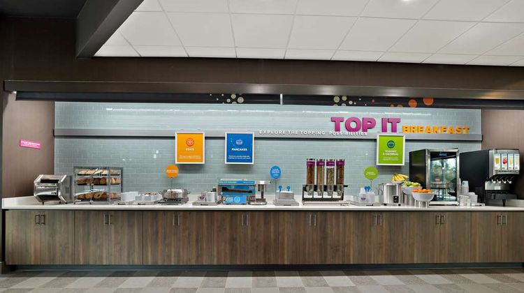 Tru by Hilton Santee Restaurant