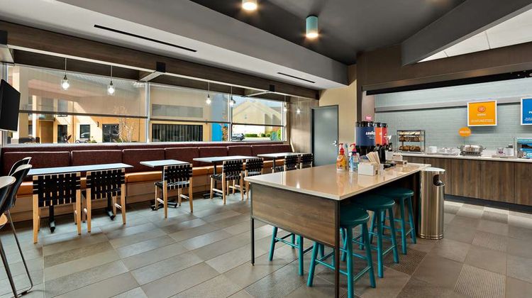 Tru by Hilton Santee Restaurant