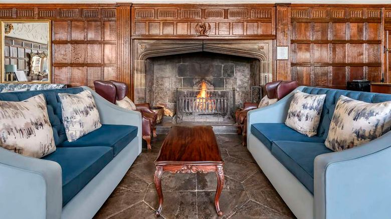 <b>Thurnham Hall Meeting</b>. Images powered by <a href="https://iceportal.shijigroup.com/" title="IcePortal" target="_blank">IcePortal</a>.