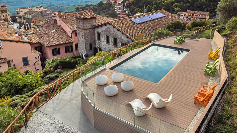 <b>Palazzo Catalani Pool</b>. Images powered by <a href="https://iceportal.shijigroup.com/" title="IcePortal" target="_blank">IcePortal</a>.