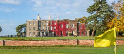 Wychnor Park Country Club Exterior