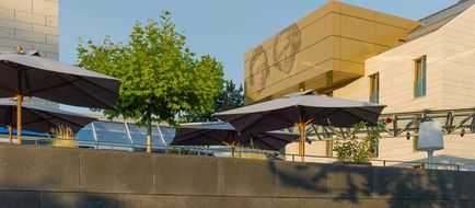 Hotel Gude Exterior