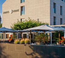 Hotel Gude Exterior