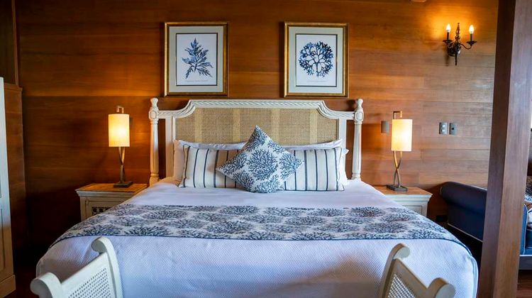 Playa Cativo Lodge Suite