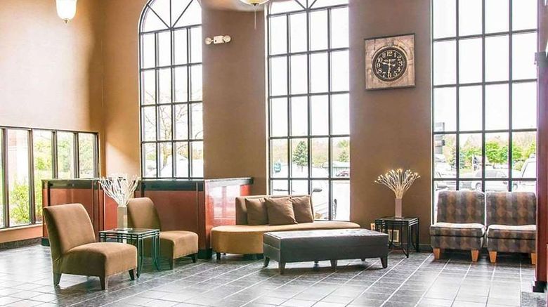 <b>Baymont by Wyndham Flint South Lobby</b>. Images powered by <a href="https://iceportal.shijigroup.com/" title="IcePortal" target="_blank">IcePortal</a>.