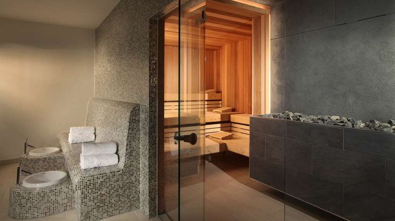<b>Lindner Hotel Cologne City Plaza Spa</b>. Images powered by <a href="https://iceportal.shijigroup.com/" title="IcePortal" target="_blank">IcePortal</a>.