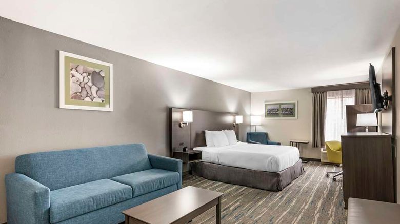 <b>Best Western Heartland Inn Room</b>. Images powered by <a href="https://iceportal.shijigroup.com/" title="IcePortal" target="_blank">IcePortal</a>.