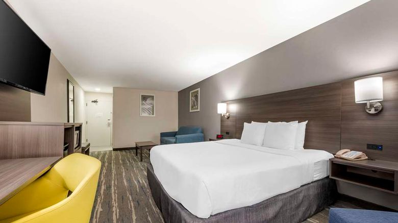 <b>Best Western Heartland Inn Room</b>. Images powered by <a href="https://iceportal.shijigroup.com/" title="IcePortal" target="_blank">IcePortal</a>.