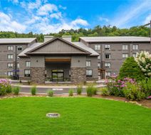 Graystone Lodge, Ascend Hotel Collection Exterior