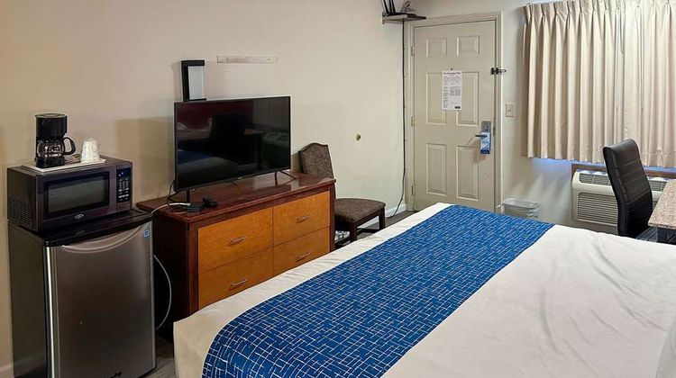 Econo Lodge Seattle North/Edmonds Suite
