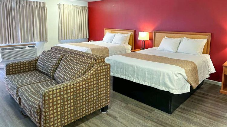Econo Lodge Seattle North/Edmonds Suite