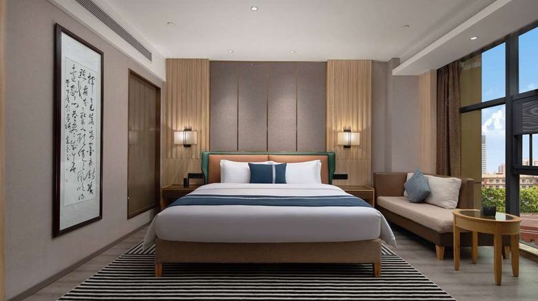 <b>Microtel by Wyndham Changsha Yuhua Room</b>. Images powered by <a href="https://iceportal.shijigroup.com/" title="IcePortal" target="_blank">IcePortal</a>.