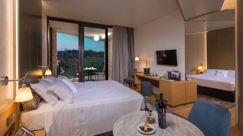 <b>Palazzo di Varignana Resort Room</b>. Images powered by <a href="https://iceportal.shijigroup.com/" title="IcePortal" target="_blank">IcePortal</a>.