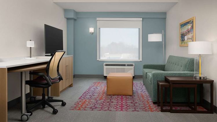 Home2 Stes by Hilton University Med Cntr Room