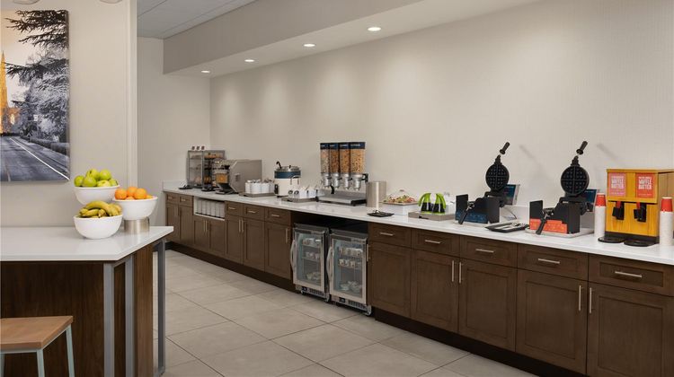 Home2 Stes by Hilton University Med Cntr Restaurant