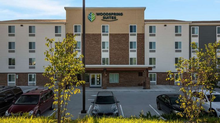 WoodSpring Sts Milwaukee-Menomonee Falls Exterior
