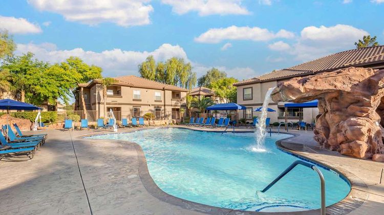 Hilton Vacation Club Desert Retreat Pool