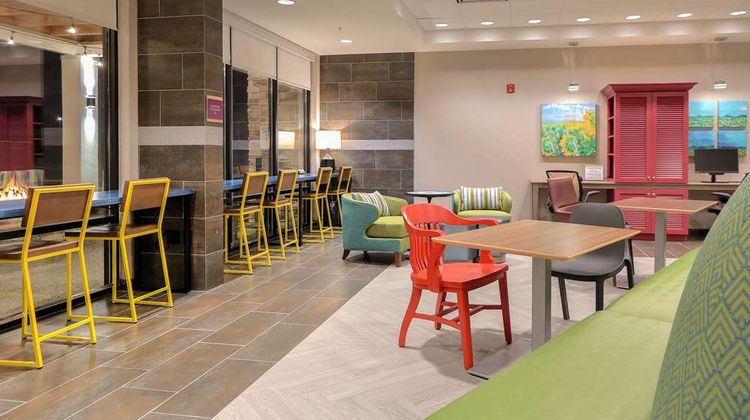 Home2 Stes by Hilton Alcoa Knoxville Apt Lobby