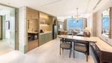 Eastin Grand Hotel Phayathai Suite