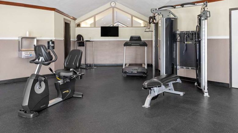 <b>Baymont Inn & Suites Health</b>. Images powered by <a href="https://iceportal.shijigroup.com/" title="IcePortal" target="_blank">IcePortal</a>.