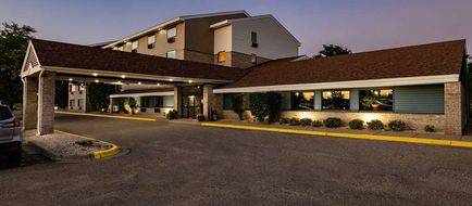 AmericInn by Wyndham Apple Valley Exterior