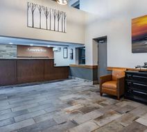 AmericInn by Wyndham Apple Valley Lobby