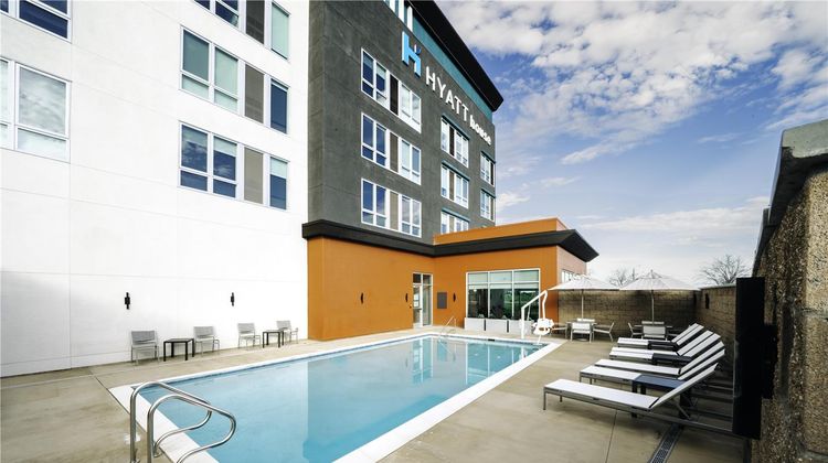 Hyatt Place Sacramento Intl Airport Pool