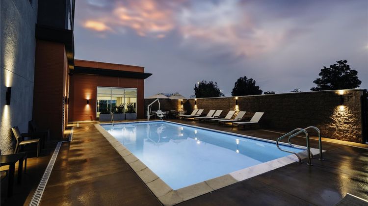 Hyatt Place Sacramento Intl Airport Pool