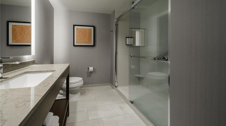 Hyatt Place Sacramento Intl Airport Room