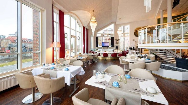 <b>Cascada Central Hotel Rheine Restaurant</b>. Images powered by <a href="https://iceportal.shijigroup.com/" title="IcePortal" target="_blank">IcePortal</a>.