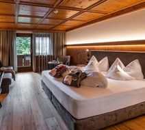 Romantik Hotel Santer Room