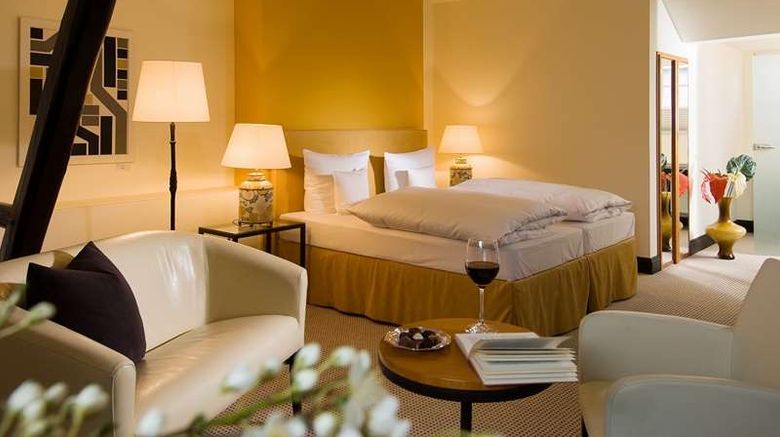 <b>Romantik Jugendstilhotel Bellevue Suite</b>. Images powered by <a href="https://iceportal.shijigroup.com/" title="IcePortal" target="_blank">IcePortal</a>.