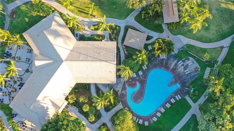 <b>Outrigger Kaanapali Beach Resort Pool</b>. Images powered by <a href="https://iceportal.shijigroup.com/" title="IcePortal" target="_blank">IcePortal</a>.