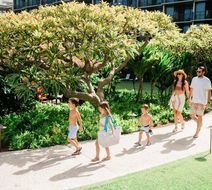 Outrigger Kaanapali Beach Resort Exterior