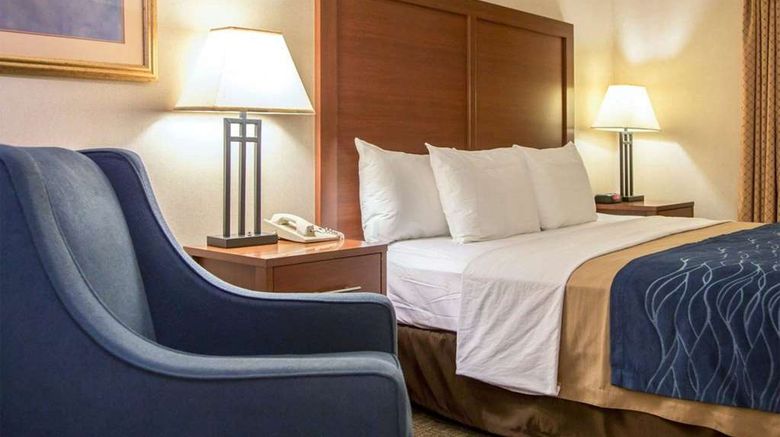 <b>Wingate by Wyndham Downtown-Ship Creek Room</b>. Images powered by <a href="https://iceportal.shijigroup.com/" title="IcePortal" target="_blank">IcePortal</a>.