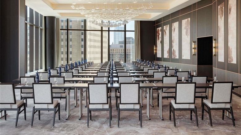 <b>Raffles Boston Back Bay Hotel Meeting</b>. Images powered by <a href="https://iceportal.shijigroup.com/" title="IcePortal" target="_blank">IcePortal</a>.