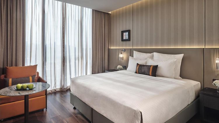 Pullman Singapore Hill Street Room