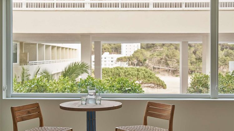 Mondrian Ibiza Meeting