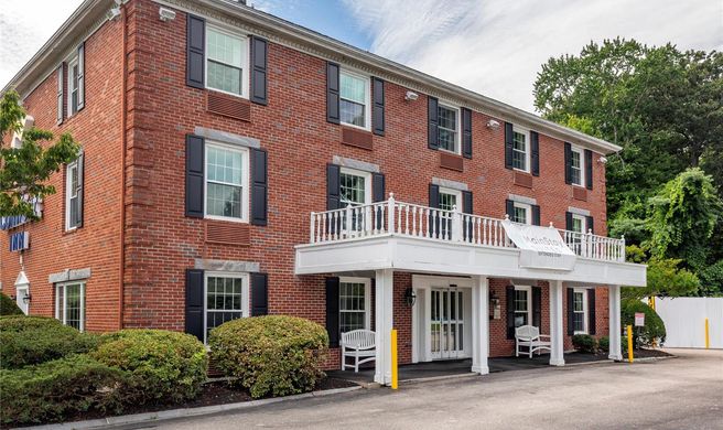 MainStay Suites Exterior