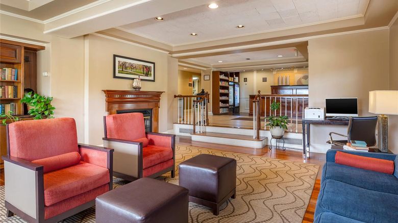 <b>MainStay Suites Lobby</b>. Images powered by <a href="https://iceportal.shijigroup.com/" title="IcePortal" target="_blank">IcePortal</a>.