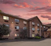 Comfort Inn Huntington Exterior