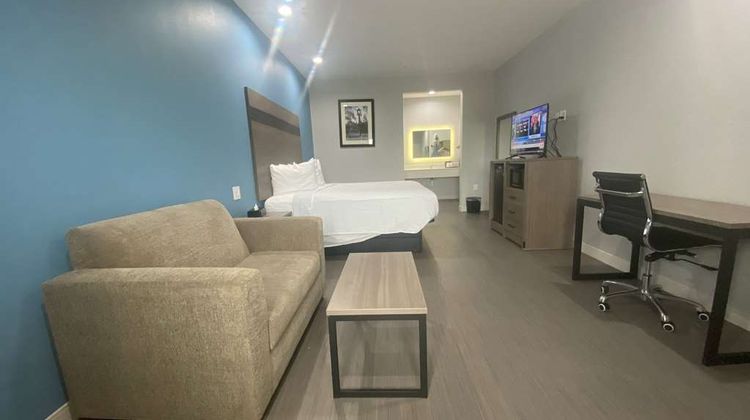 Baymont by Wyndham Freeport Room