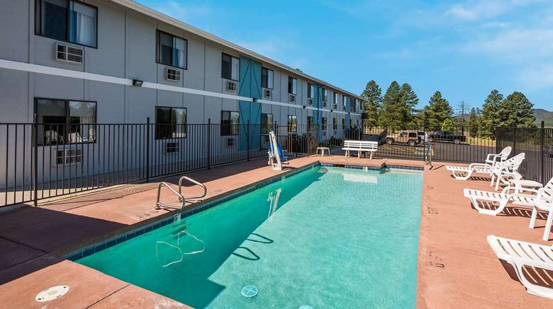 <b>SureStay by Best Western Williams Grand Pool</b>. Images powered by <a href="https://iceportal.shijigroup.com/" title="IcePortal" target="_blank">IcePortal</a>.