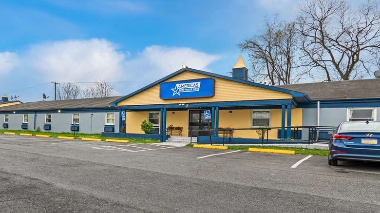 <b>Americas Best Value Inn Carlisle Exterior</b>. Images powered by <a href="https://iceportal.shijigroup.com/" title="IcePortal" target="_blank">IcePortal</a>.
