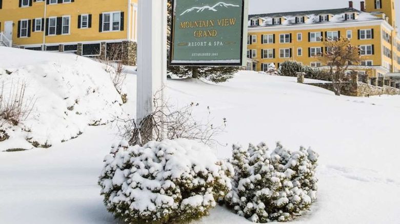 <b>Mountain View Grand Resort & Spa Exterior</b>. Images powered by <a href="https://iceportal.shijigroup.com/" title="IcePortal" target="_blank">IcePortal</a>.