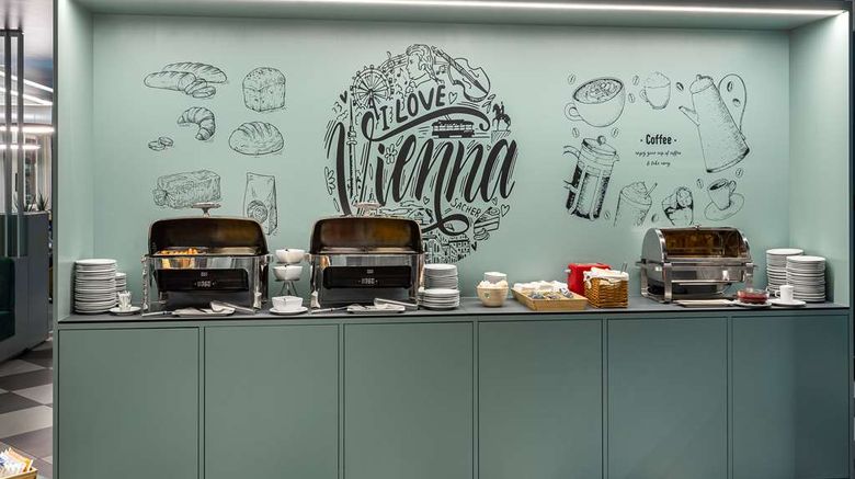 <b>AZIMUT Hotel Vienna Restaurant</b>. Images powered by <a href="https://iceportal.shijigroup.com/" title="IcePortal" target="_blank">IcePortal</a>.