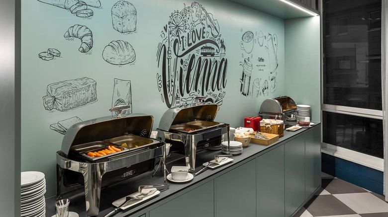 <b>AZIMUT Hotel Vienna Restaurant</b>. Images powered by <a href="https://iceportal.shijigroup.com/" title="IcePortal" target="_blank">IcePortal</a>.